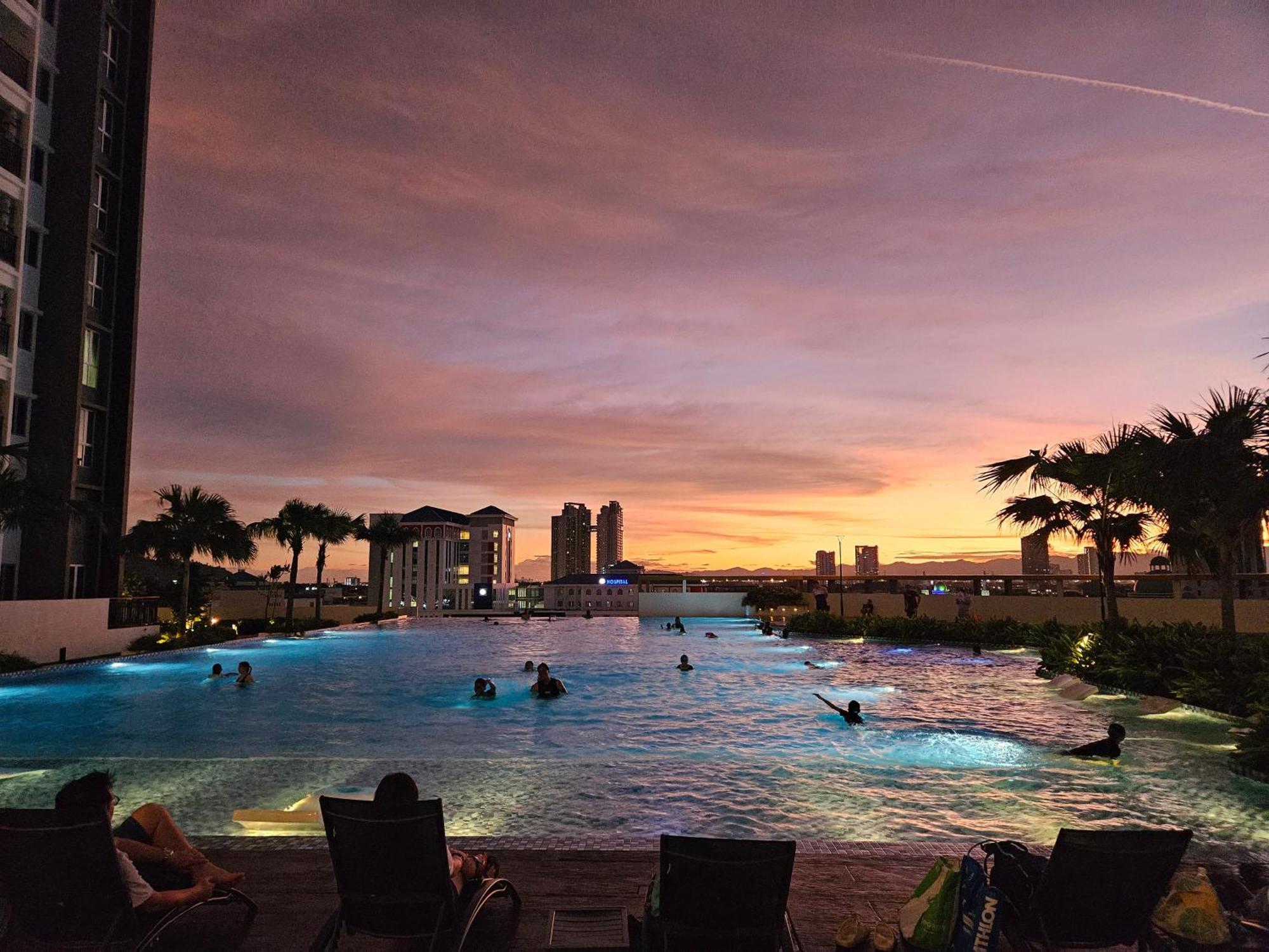 Metropol Serviced Apartment At Bukit Mertajam, Pulau Pinang Extérieur photo